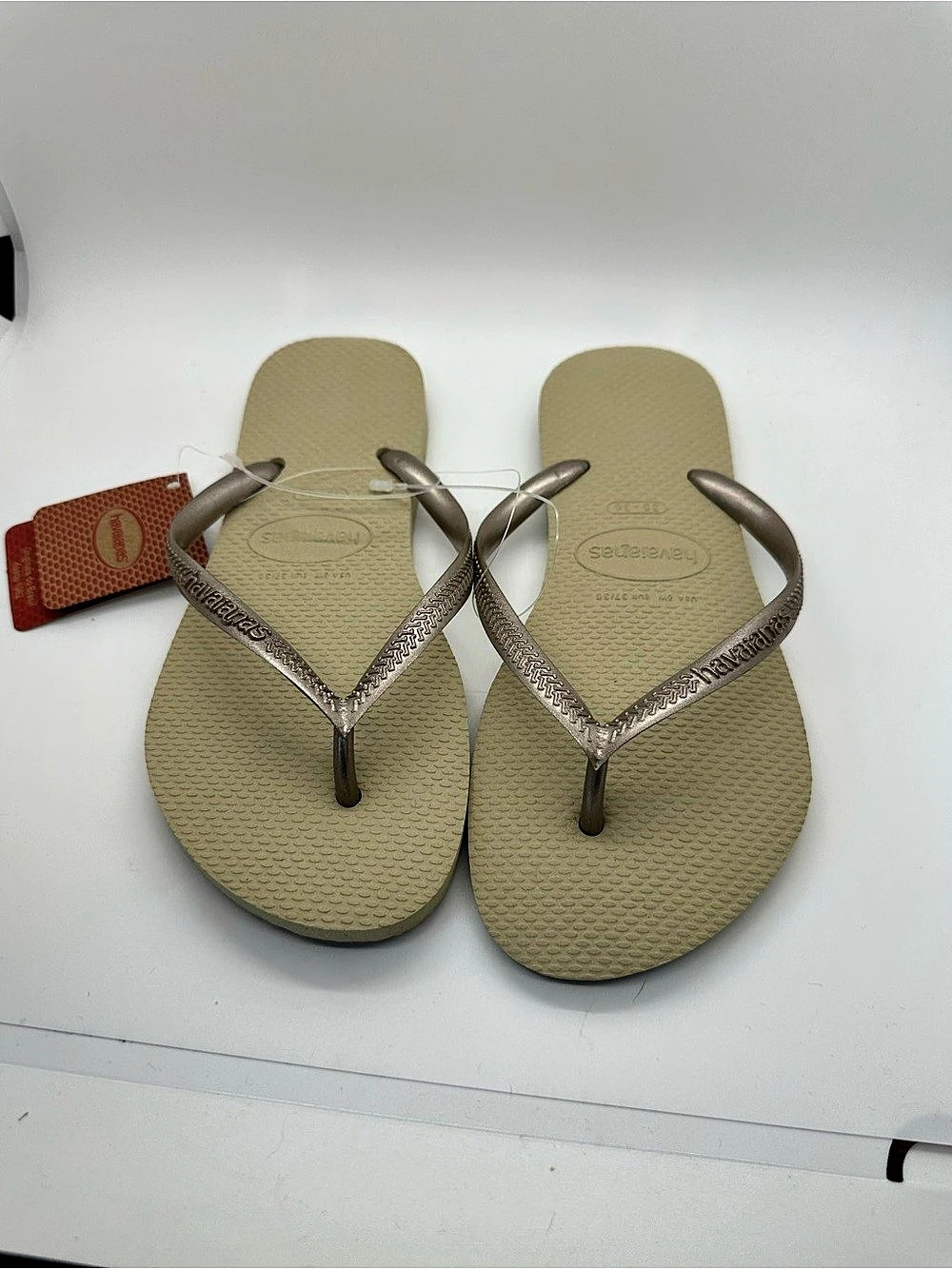 Havaianas Slim Flip Flops Metallic Strap Sandals Beige